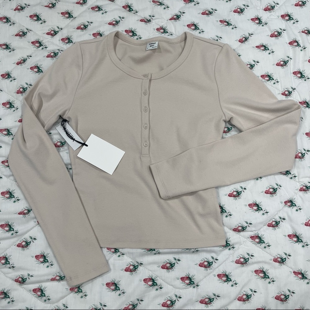 sunday best button up top